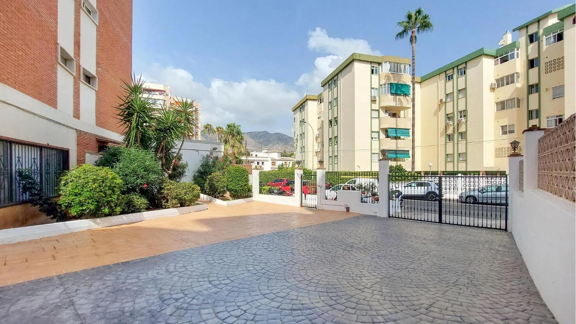 Stunning Apartment In Torremolinos With Kitchen